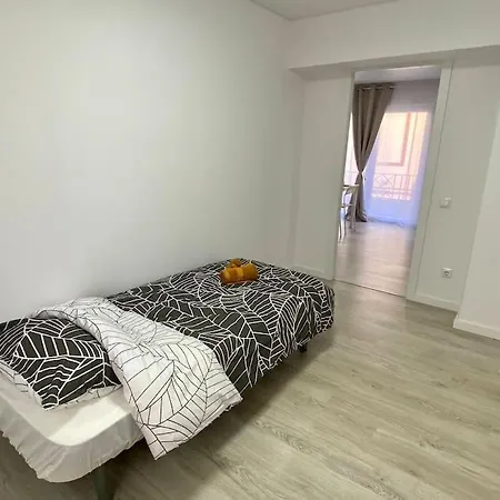 Cloud Is 28 Km From Valencia With Wi-fi * Puerto de Sagunto