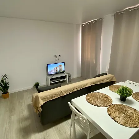Cloud Is 28 Km From Valencia With Wi-fi Apartment