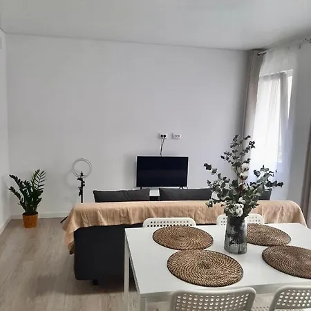 Apartment Cloud Is 28 Km From Valencia With Wi-fi *